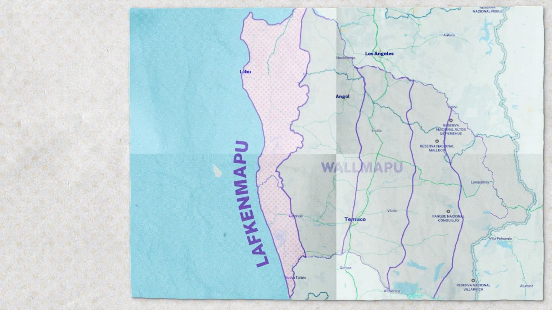 Escena: mapa del Lafkenmapu y el Wallmapu sobre papel arrugado.